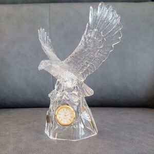 ​Large Vintage Oneida RCR Italian Crystal Eagle Clock